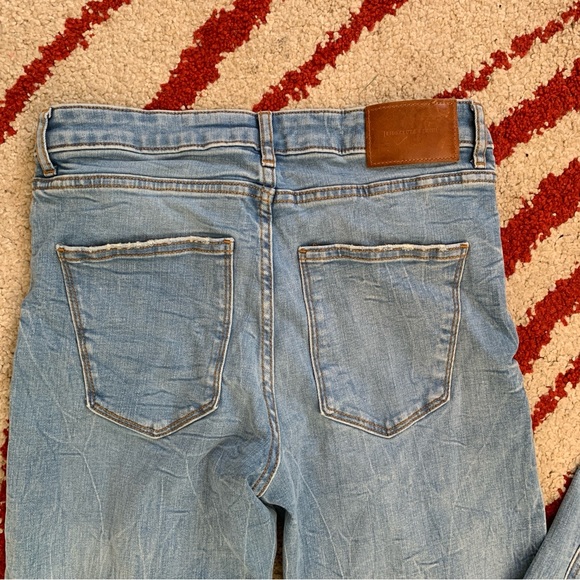ZARA HIGH WAISTED BLUE BELL BOTTOM JEANS - Picture 7 of 8